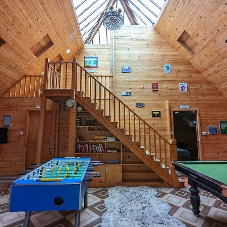 The Door To Nirvana Backpackers Hostel كوتاغيري المظهر الخارجي الصورة