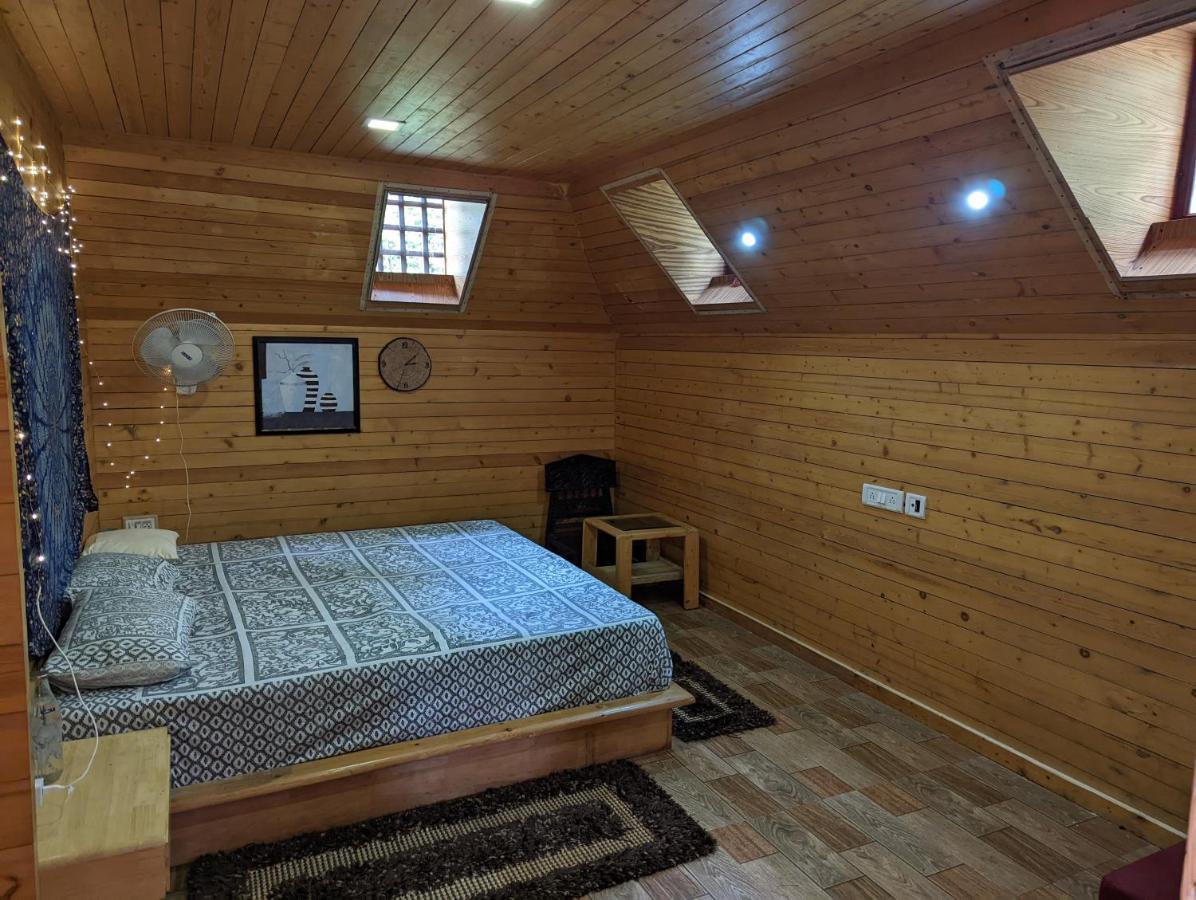 The Door To Nirvana Backpackers Hostel كوتاغيري المظهر الخارجي الصورة