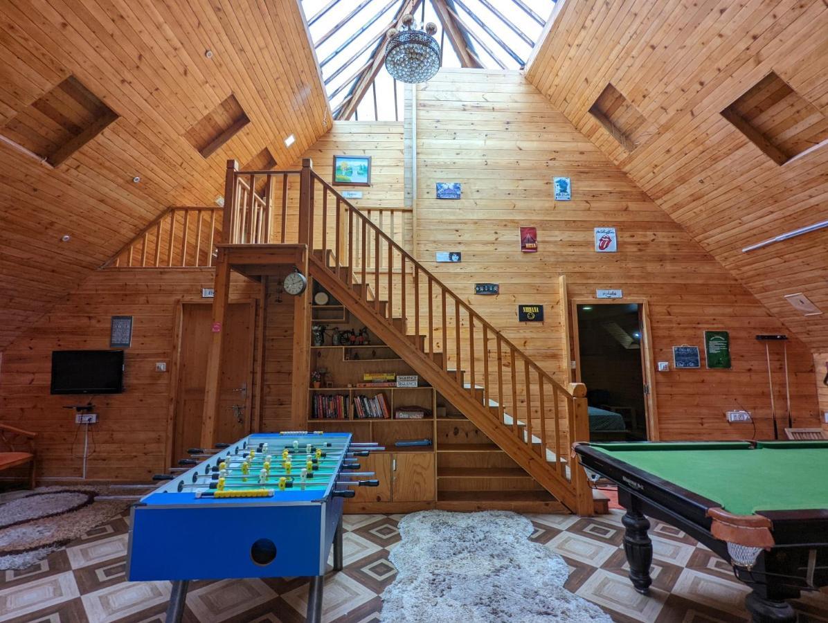 The Door To Nirvana Backpackers Hostel كوتاغيري المظهر الخارجي الصورة